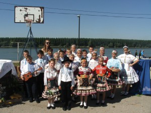 Svadobníci z Lugu zožali najväčší potlesk na javisku