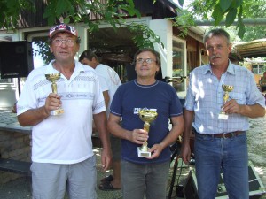 Najlepší kuchári: zľava Michal Ferko-Aťko (2. miesto), Jaroslav Valent-Saler (víťaz), Đura Tamaši (3. miesto)