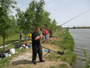 Aj petrovský rybár Branislav Pindrić súťažil