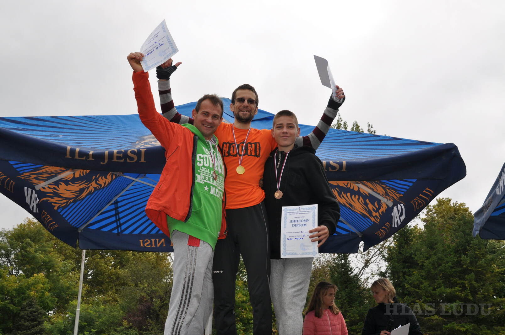 Radosť víťazov najdlhšej dráhy