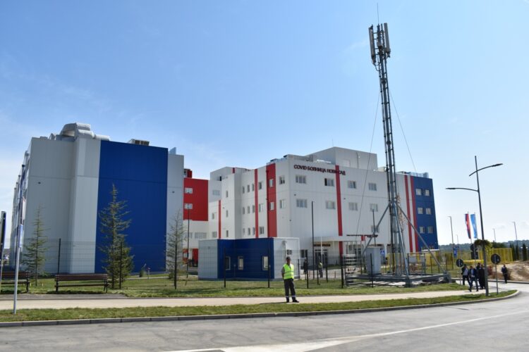  Nová covid nemocnica na Mišeluku sa rozprestiera na 19 500 m2
