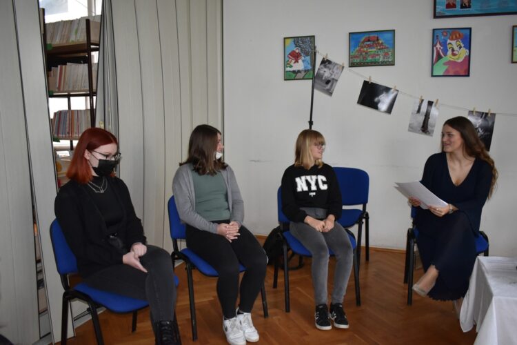 Zľava: Lucia Babiakoáv, Simoná Červená, Martina Agarská a A. Miháľová