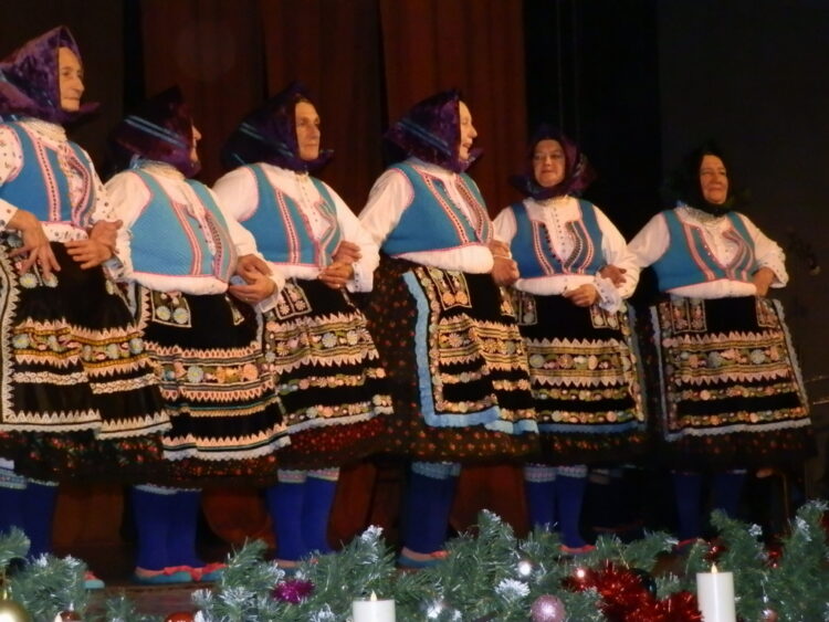 Ženská spevácka skupina