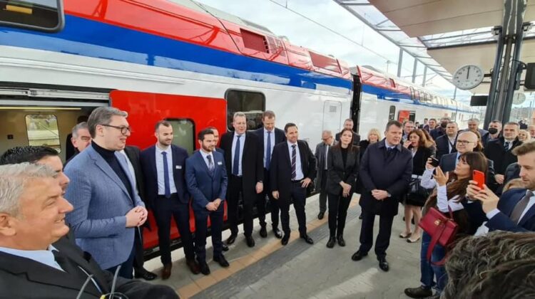 Foto: facebook.com/sns.milos.v