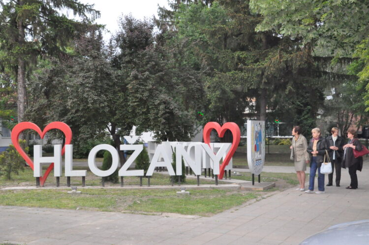 Uvítanie v Hložanoch