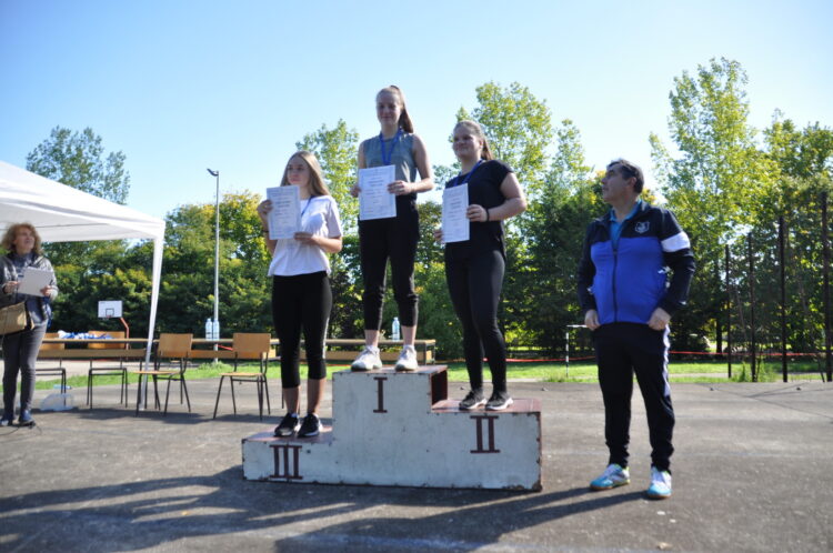 GJK víťazky dráhy na 8 km