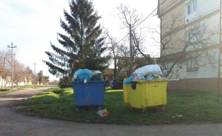 Ukážka toho, čo sme skonzumovali a odhodili