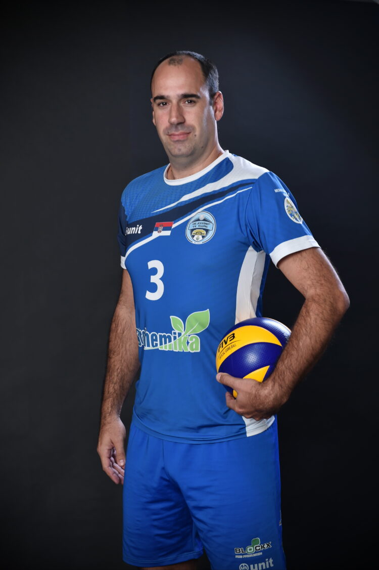 Boris Relota, kapitán a tréner prvého mužstva VK Kulpín
(foto: Ján Diňa)