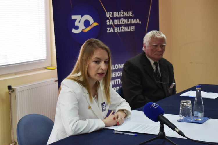 Riaditeľka EHo Anna Brtková-Velntová a Ondrej Marčok, predseda Zhromaždenia EHO