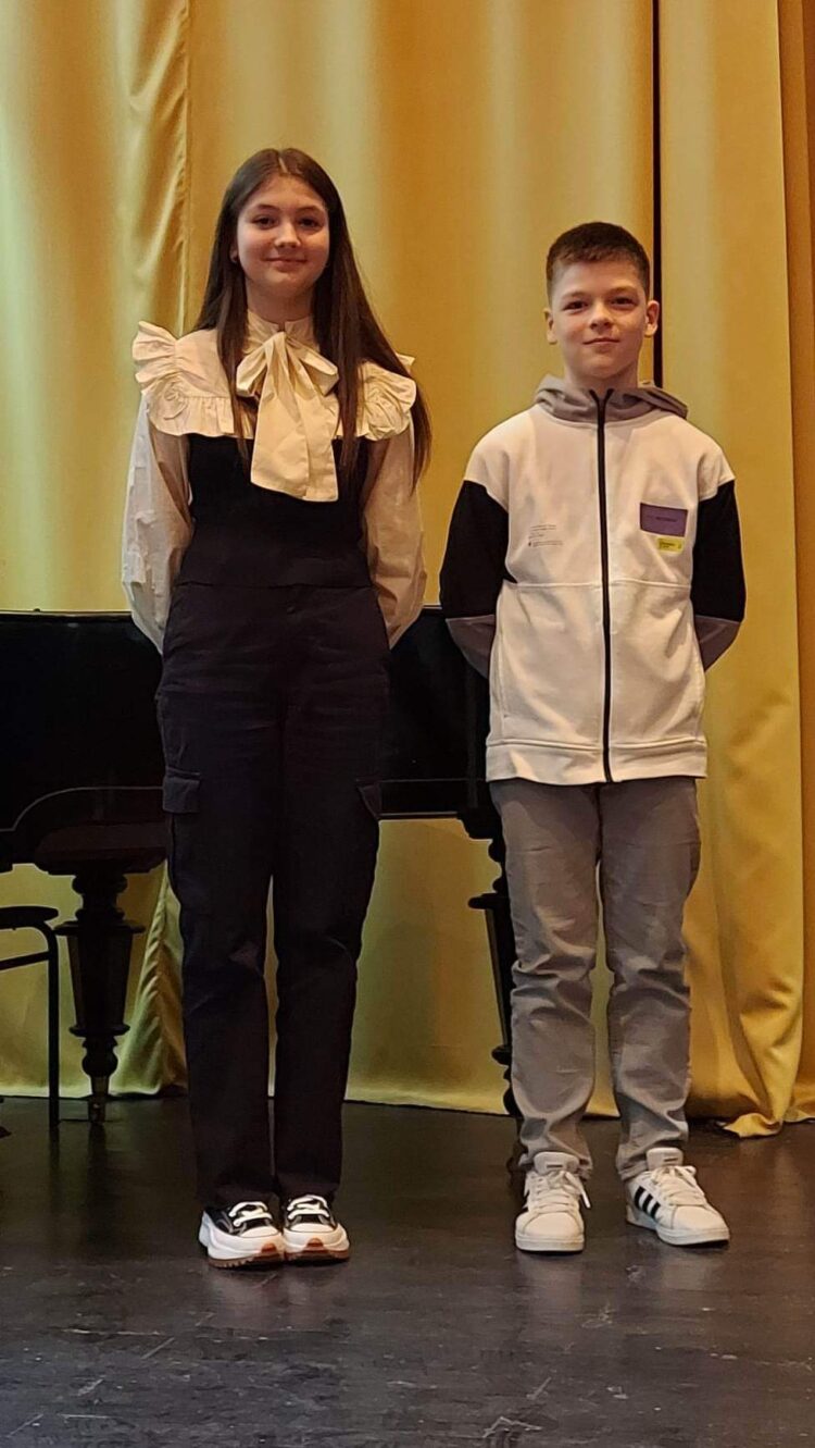 Šiestaci Andrej Čapanda a Alena Slonková