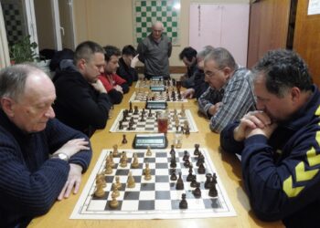 Priateľský zápas šachistov z Kovačice a Uzdina