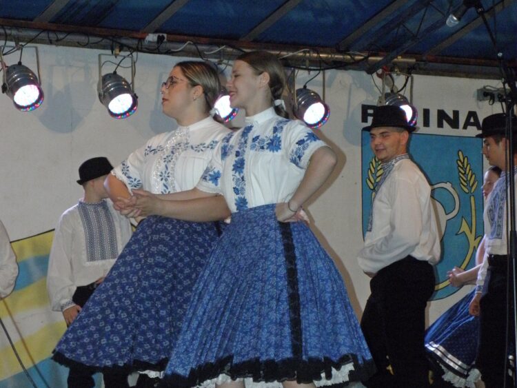 Z vystúpenia kovačických folkloristov