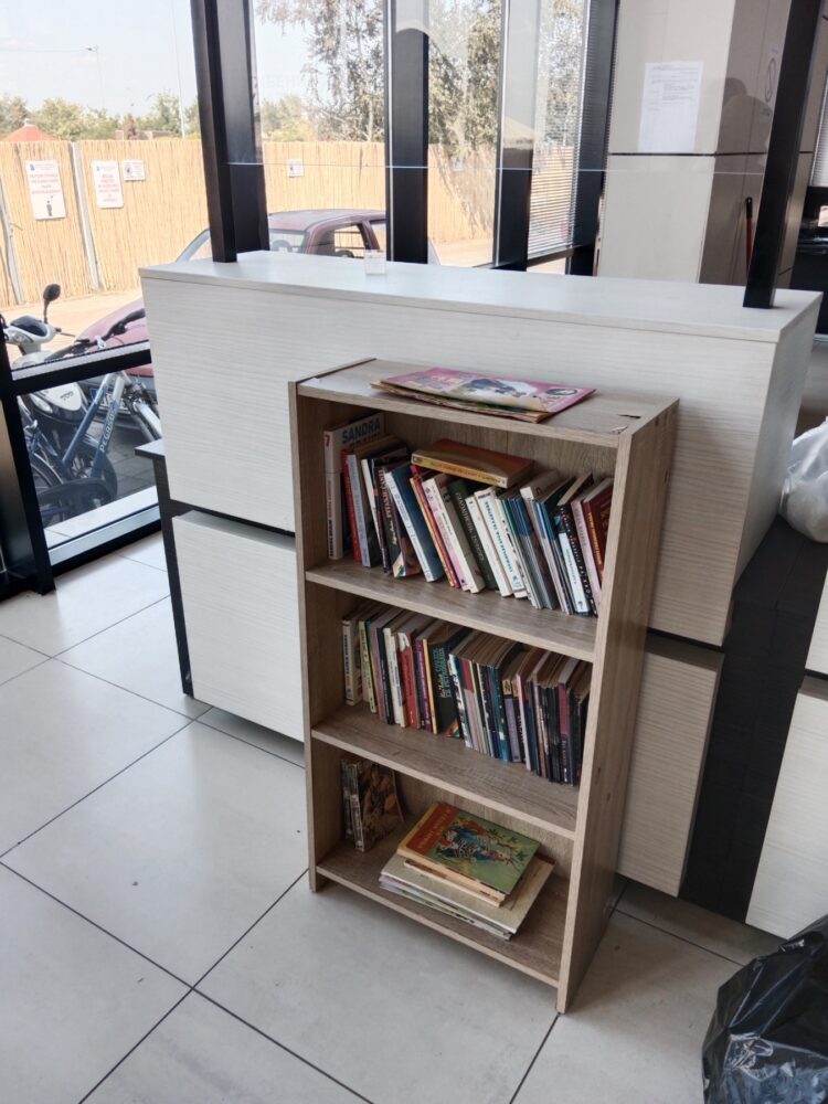 Knižničný kútik na Pazovských bazénoch