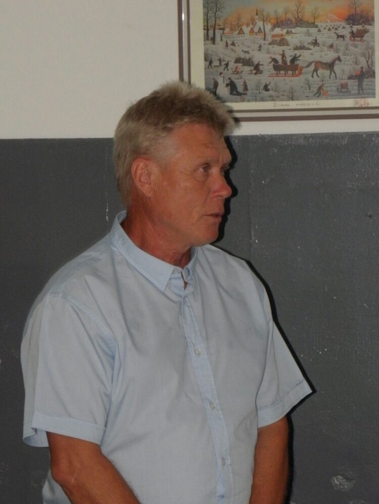 Prítomných privítal člen NRSNM a predseda MOMS Jánošík Jozef Omasta