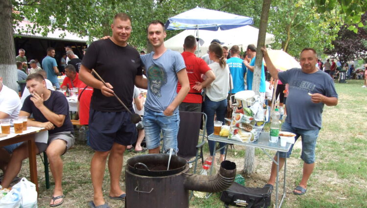 Ovzdušie z podujatia varenia kotlíkového paprikáša