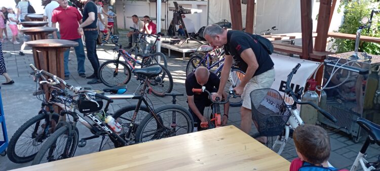 Aby sa bezpečne jazdilo, bicykle najprv treba skontrolovať