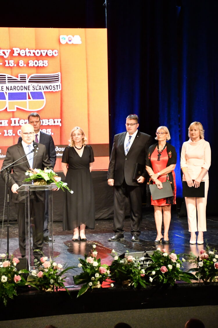 Z príhovorov organizátorov a hostí