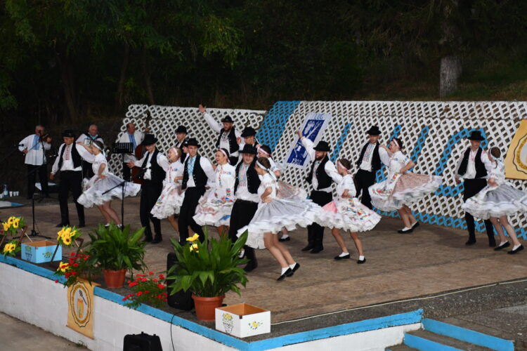 Mládežnícka tanečná skupina KUS Mladosť predstavila novú choreografiu