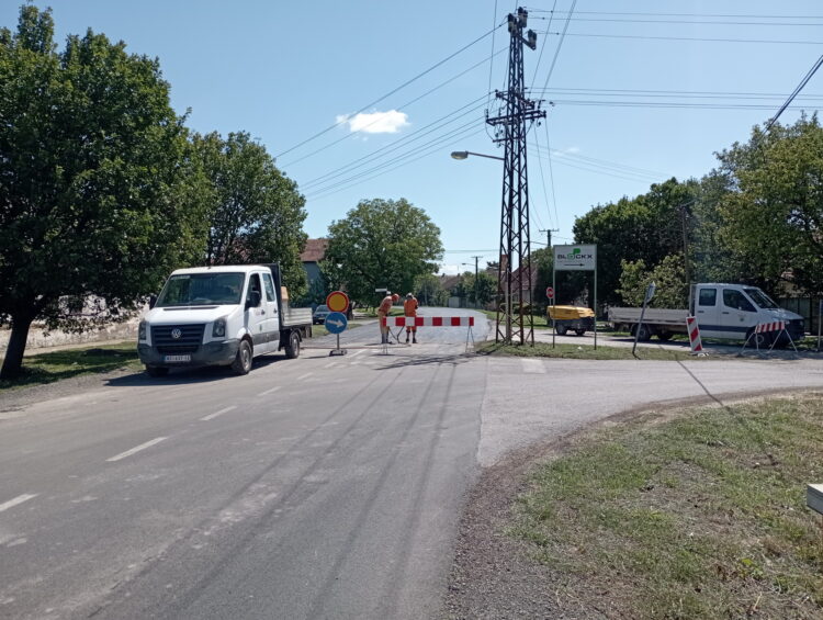 Cestujúcich zo Silbaša usmerňovali do Tehelnej ulice