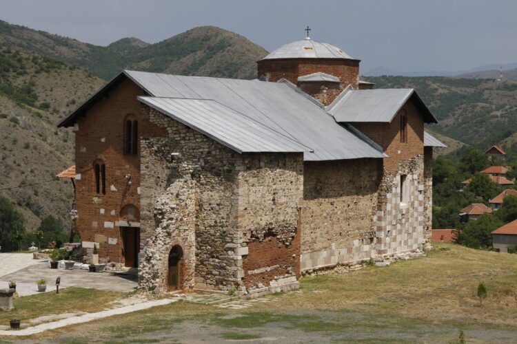 Monastier Banjska (Foto: Wikipédia)