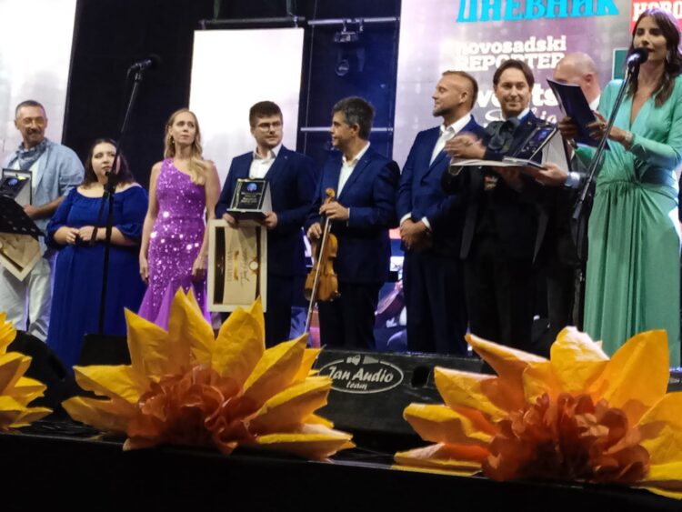 Zo slávnostného udeľovanie cien na piatkovom koncerte (foto: z archívu Súdiovcov)