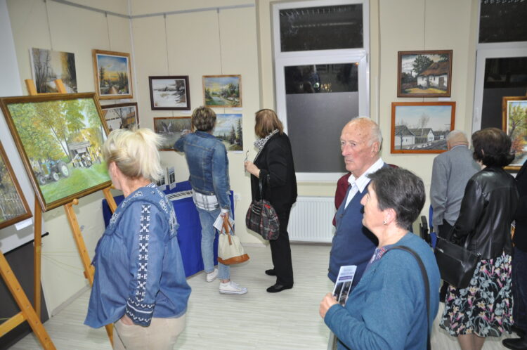 Návštevníci si so záujmom pozreli vystavené práce