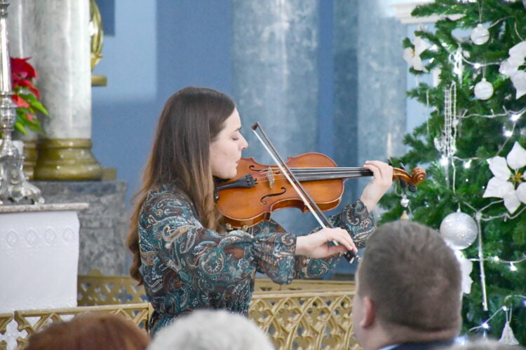 Huslistka Marína Cerovská