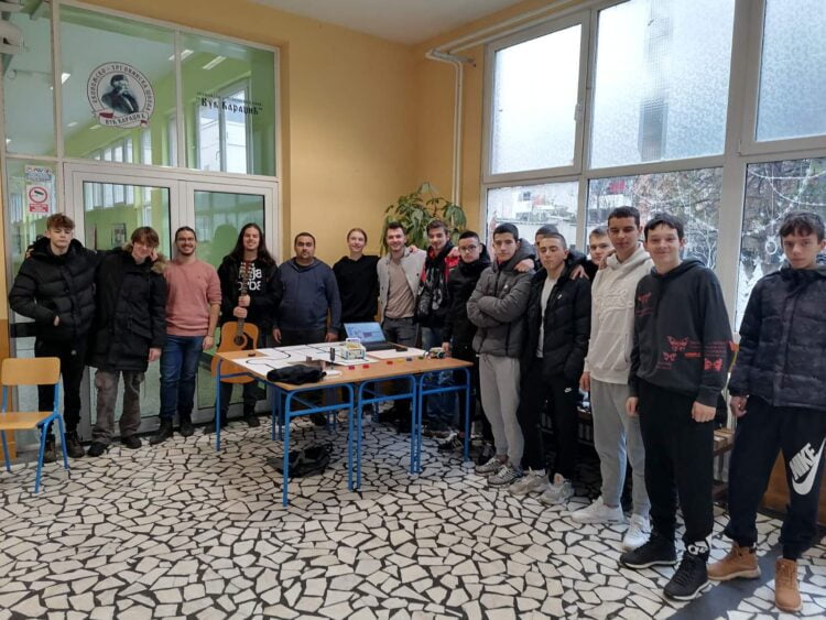 Žiaci Technickej školy v Starej Pazove