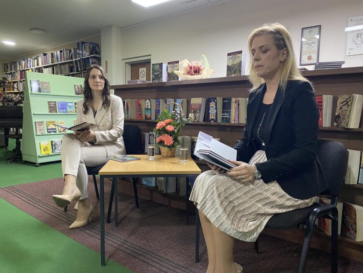 Radmila Đurđevićová Vukane (zľava) a Marija Vučkovićová