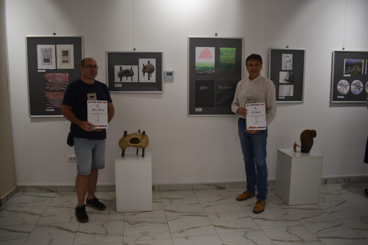 Tohtoroční nositelia ceny sú dvaja pazovskí umelci