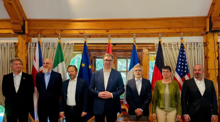 Foto: facebook.com/buducnostsrbijeavucic