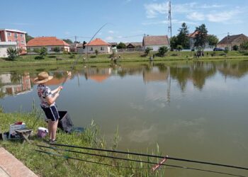 Z obvodovej súťaže v športovom rybolove v Opove (Foto: ZŠ T. G. Masaryka)