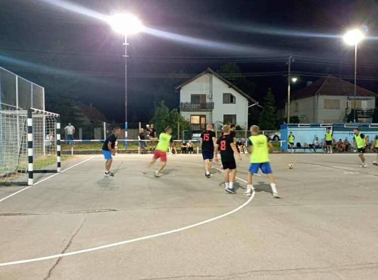 Každý večer bývajú po štyri zápasy