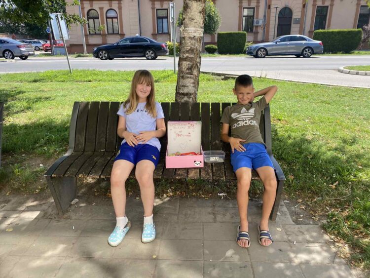 Sáre a Dáriovi sa predaj hračiek ozaj vydaril