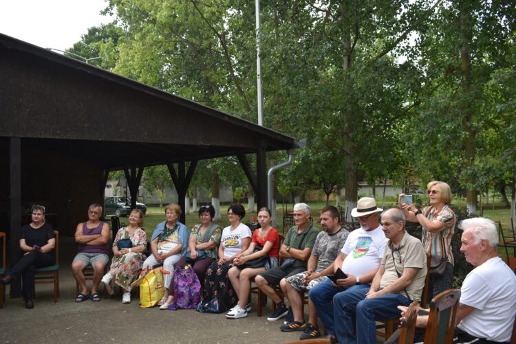Účastníci tábora na začiatku podujatia v Kulpíne