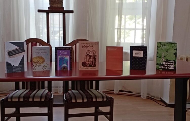 Sedem prezentovaných kníh