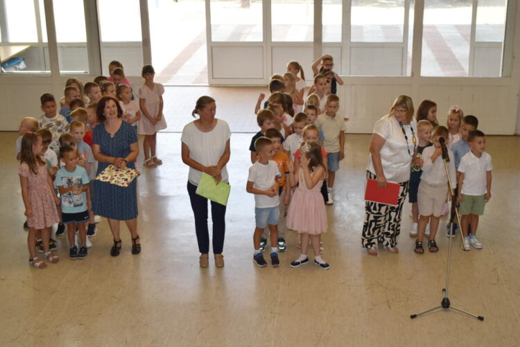 Prváci zoradení podľa oddelení