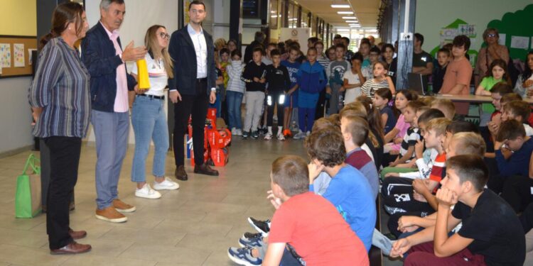 Hostia a hostitelia na podujatí v kulpínskej škole
Foto: z archívu kulpínskej školy