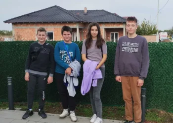 Kovačickí juniori: (zľava) Dominik Svetlík, Andrej Čížik, Hana Krišanová a Đura Liska (foto: z archívu ŠK Kovačica)