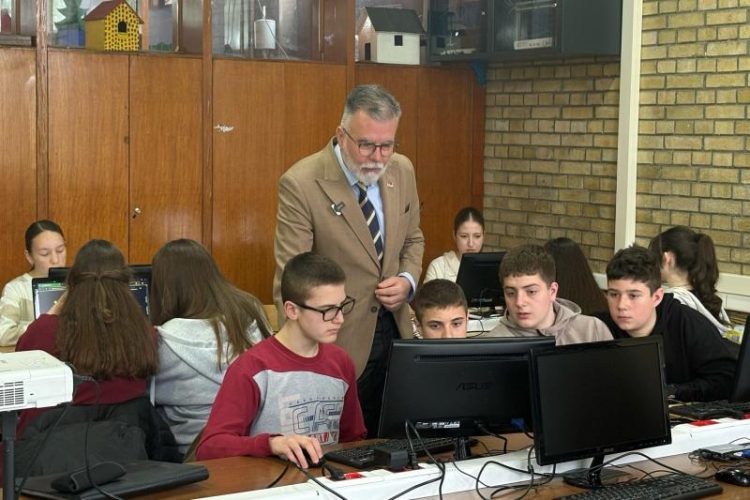 Foto: Ministerstvo informovania a telekomunikácií