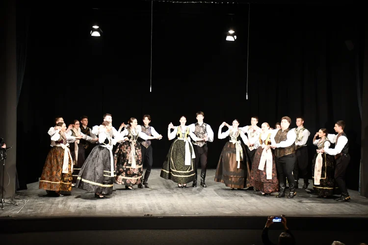 Folkloristi HKC Bunjevačko kolo zo Subotice