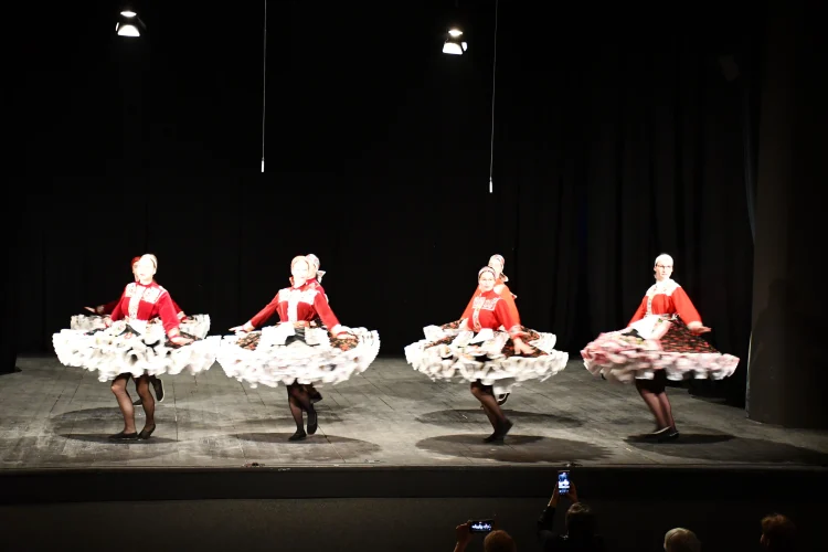 Domáce spolkárky sa predstavili aj novým dievčenským tancom