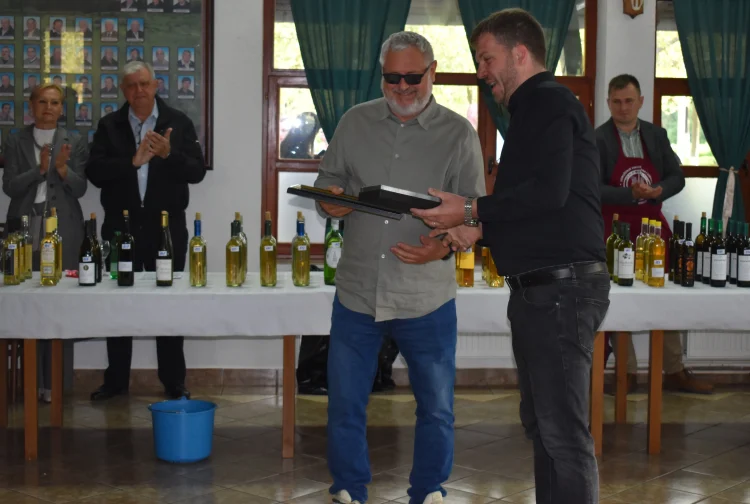 Cena Vladislava Kuštru-Kukyho tentoraz pre Pavla Hašku