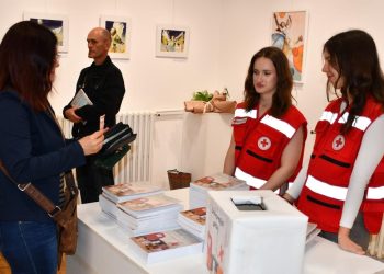 Za dobrovoľný príspevok si všetci mohli zaobstarať knihu