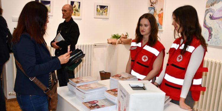Za dobrovoľný príspevok si všetci mohli zaobstarať knihu