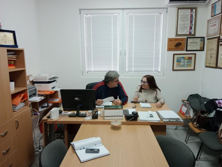 Anđelka Maliová, predsedníčka SR, a Petar Neradžić, tajomník Zväzu ochotníkov Obce Stará Pazova