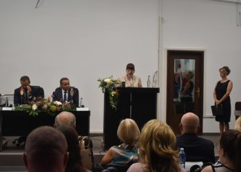 Predsedníčka Krstovská víta hostí