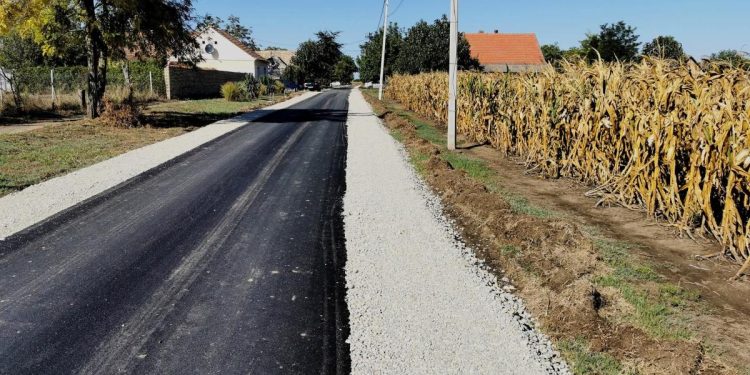 Nové cesty a upravené krajnice (Foto: MS Kulpín)