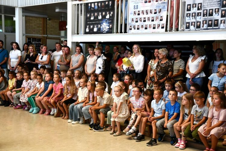 Prvý deň v škole aj s rodičmi