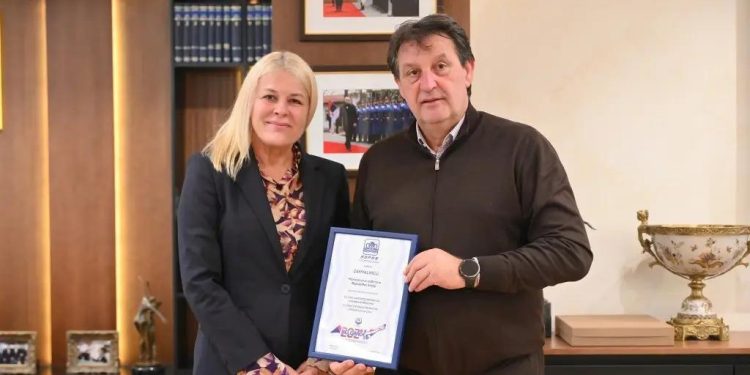 Božana Ostojićová a Bratislav Gašić (Foto: Ministerstvo obrany)